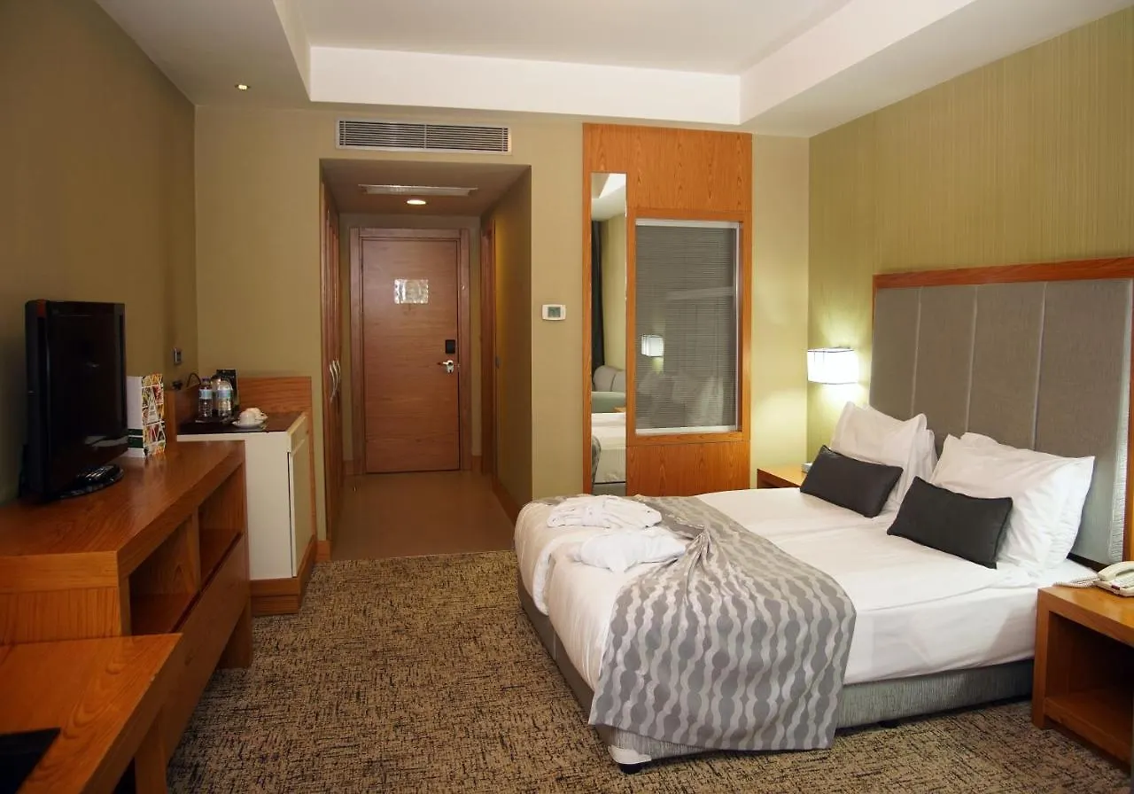 The Green Park Pendik Isztambul 5*,