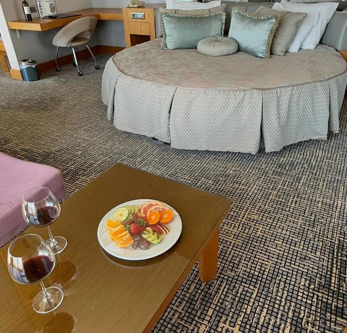 Hotel The Green Park Pendik Istanboel